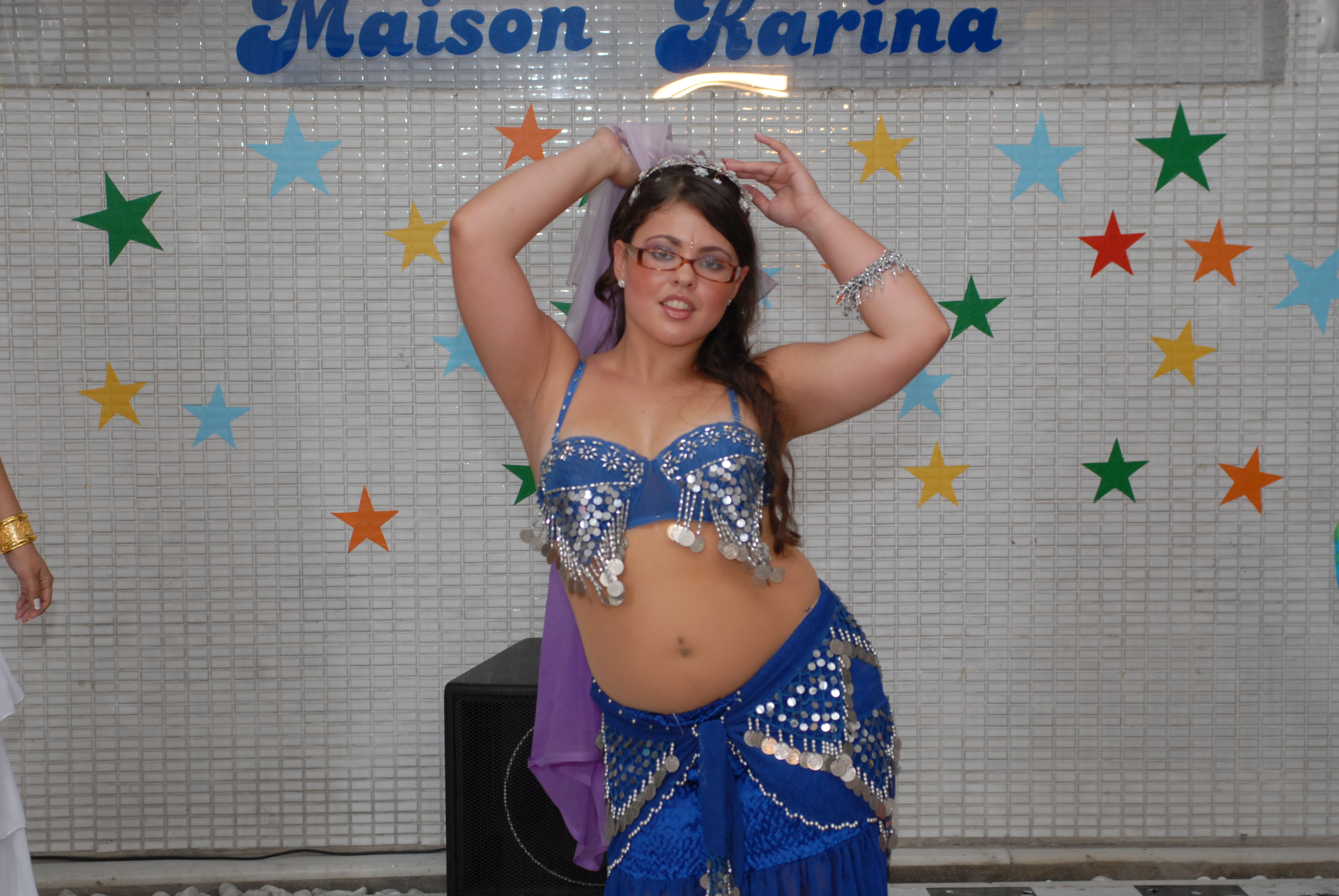 Belly dancer from Los Angeles, CA