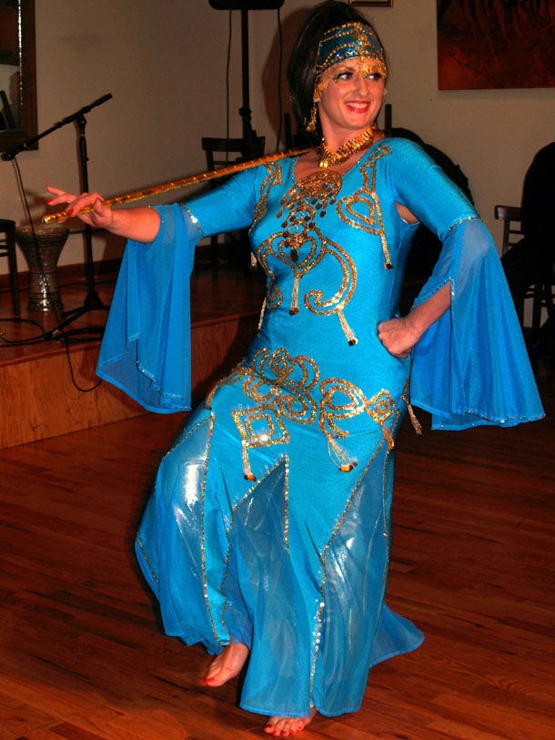 belly dancer Nazima